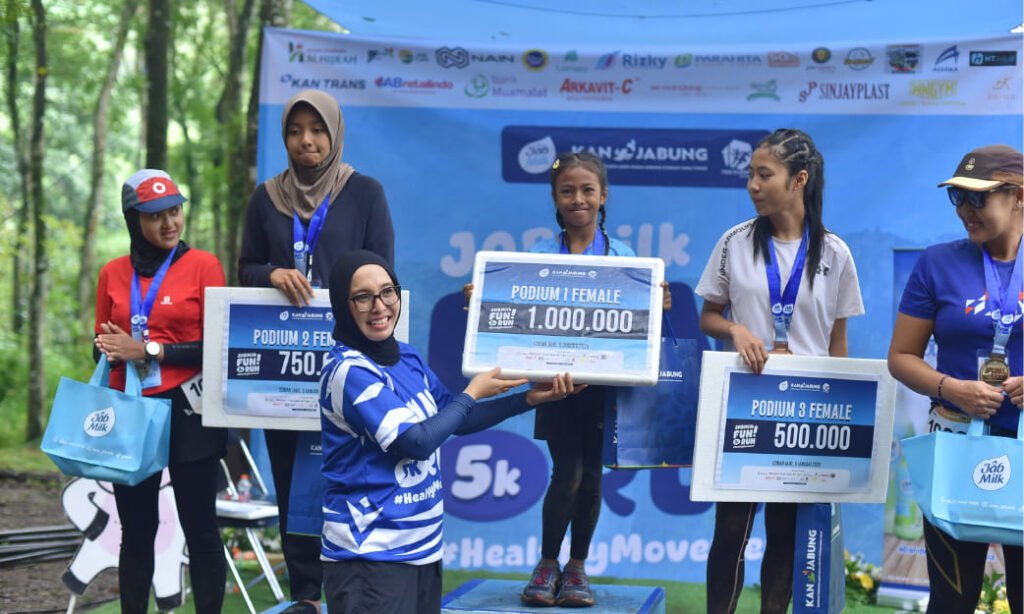 JABMilk Fun Trail Run 5K: Semangat Berlari Menjelajahi Keindahan Coban Jahe