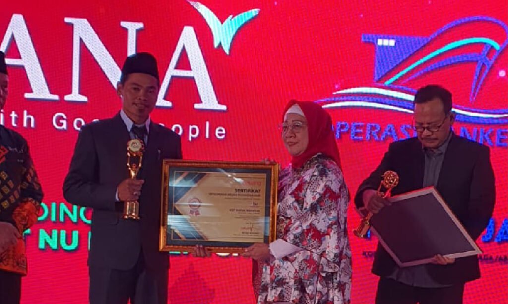 KAN Jabung Raih Penghargaan Koperasi Produsen Besar Jawa Timur 2025