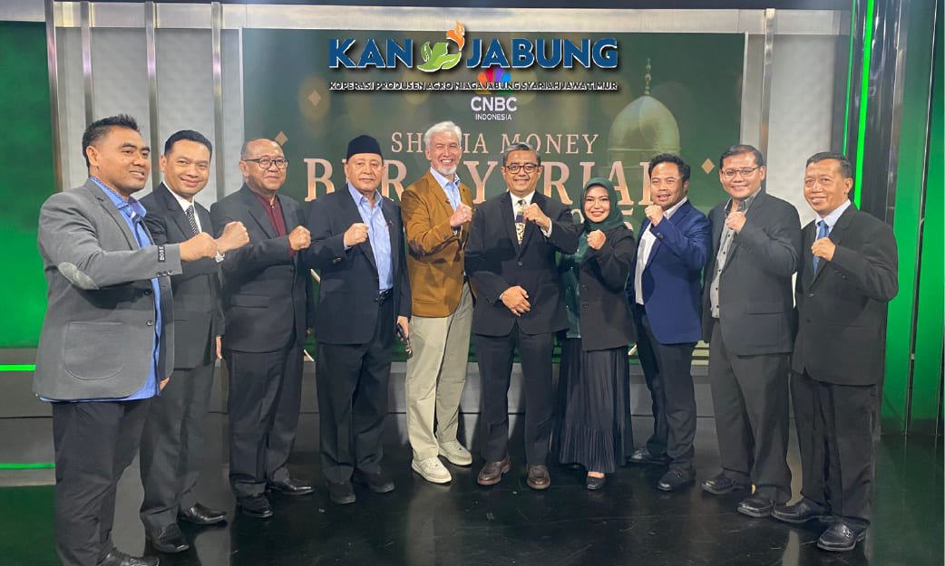 BPR Syariah Al Hijrah Thayyibah Raih Penghargaan di Ajang BPR Syariah Awards 2025