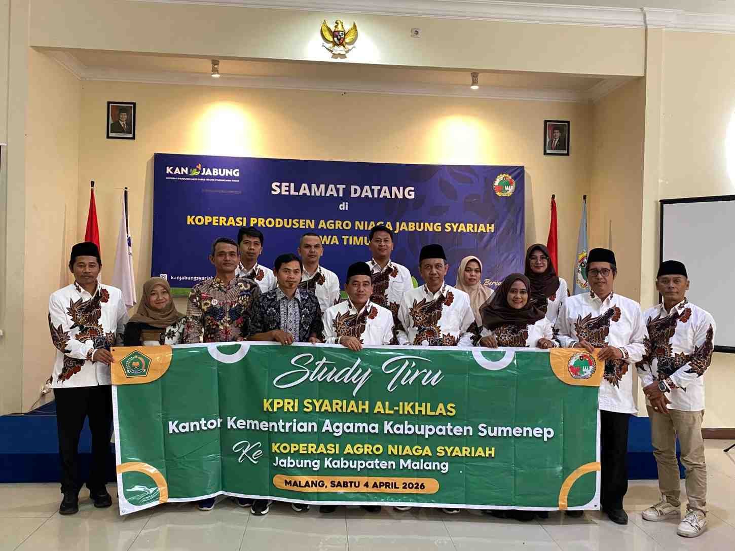 Kunjungan kerja KPRI Syariah Al-Ikhlas Kemenag Sumenep ke KAN Jabung Malang
